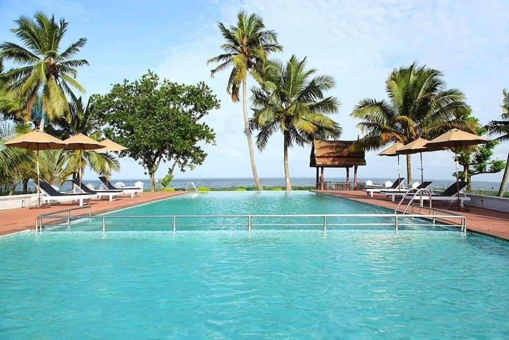 Resort Abad Whispering Palms 4*