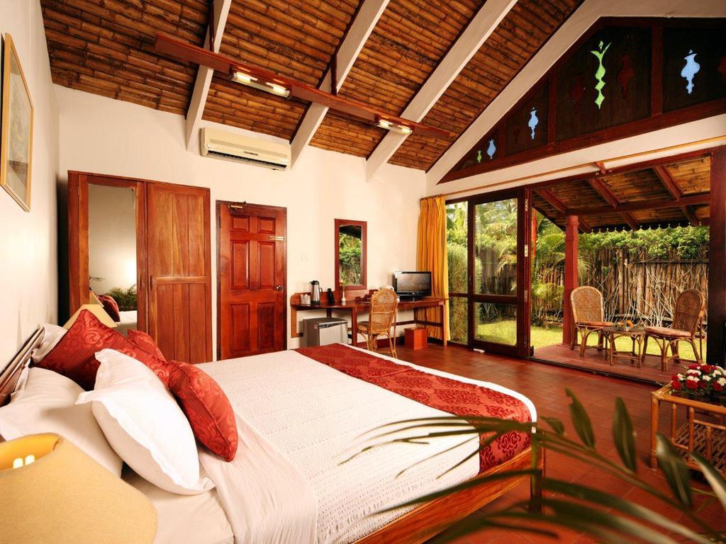 Abad Whispering Palms Resort