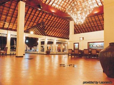 Abad Whispering Palms Resort 4*