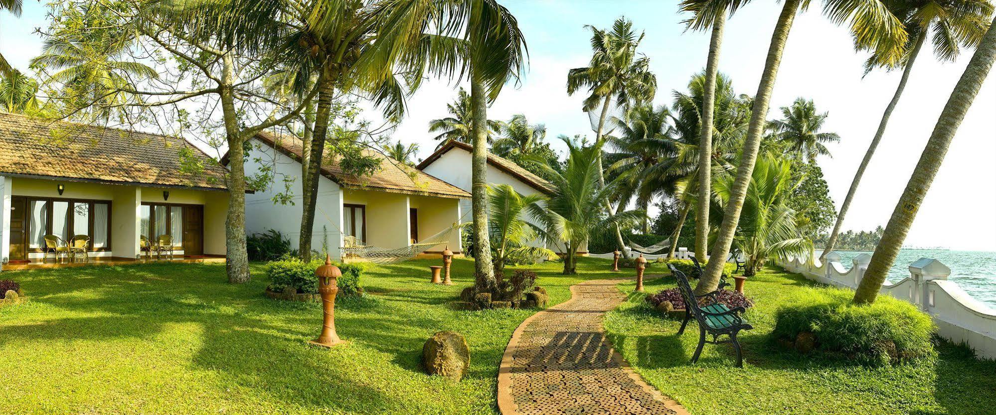 Resort Abad Whispering Palms 4*