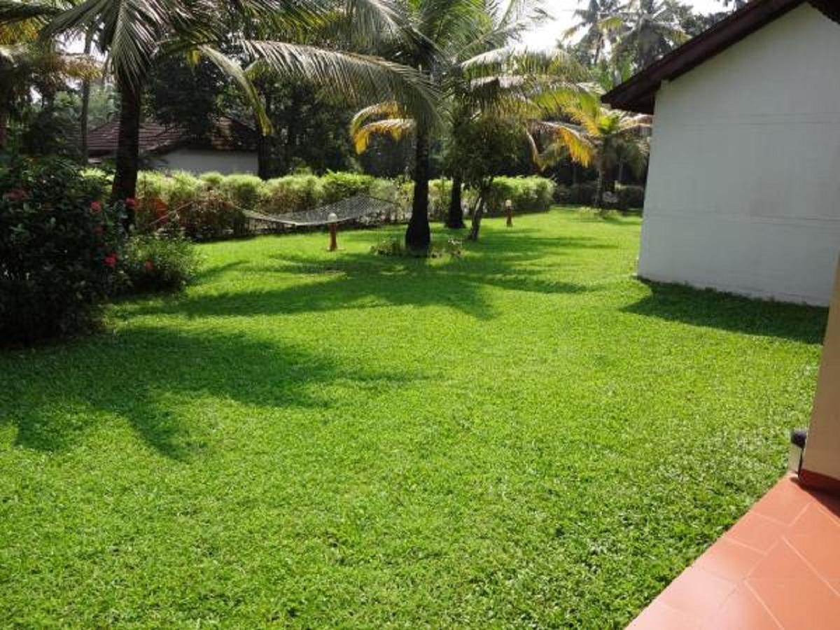 Abad Whispering Palms Kumarakom